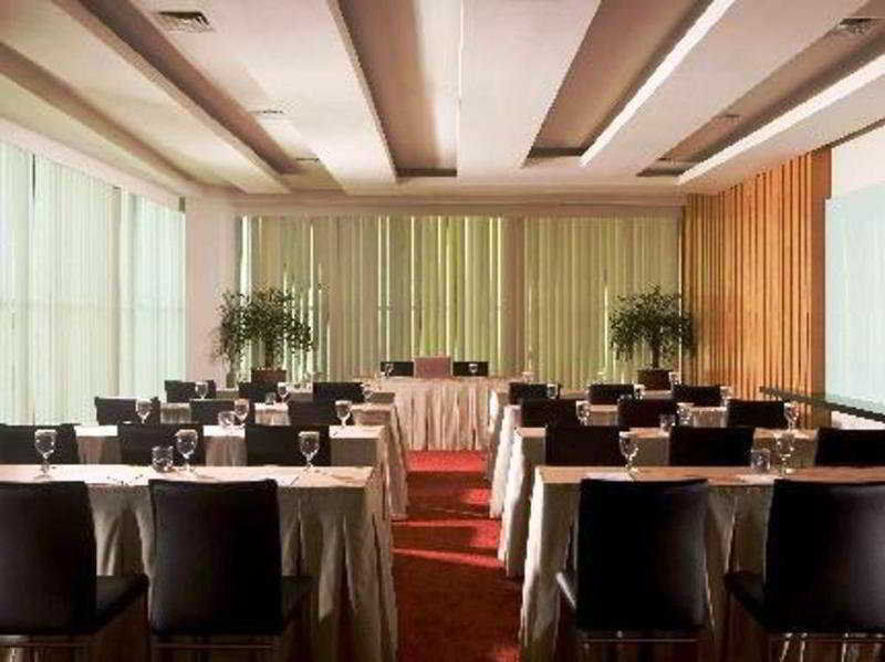 Hotel Santika Bsd City-Serpong Exterior photo